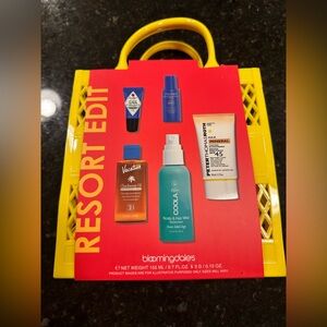 NWT Bloomingdale’s Resort Edit Gift Pack in Yellow Jelly Bag-Travel‑Ready Beauty
